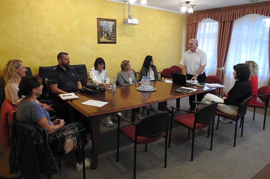 Nowy skład zespołu ds. przeciwdziałania przemocy domowej w Korczynie