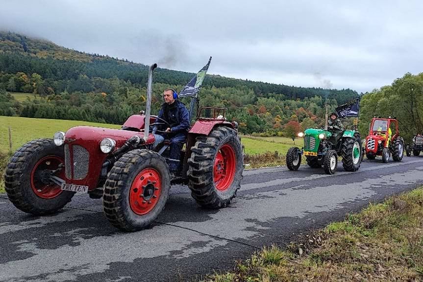 Stare traktory przejadą przez Krosno