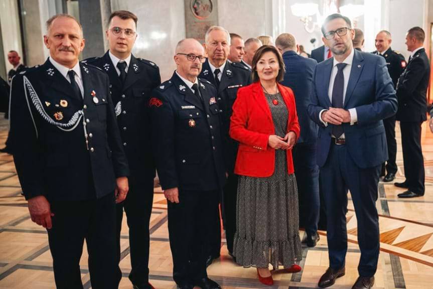 Strażacy z gminy Jedlicze na gali "ORLEN dla Strażaków"