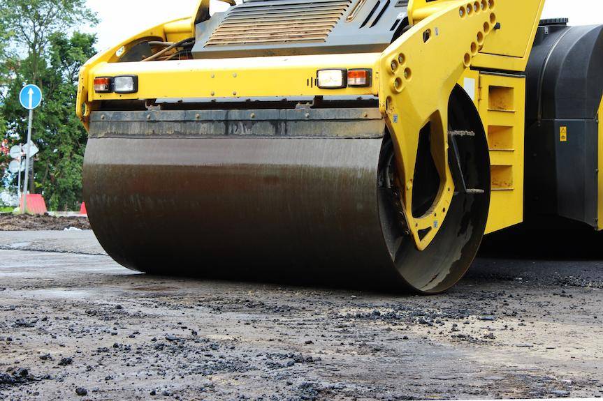 Miliony na drogi. Sprawdź, kto dostał kasę