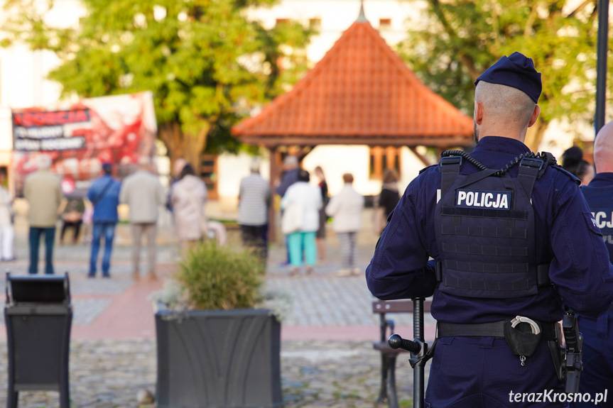 Kolejny publiczny różaniec w Krośnie