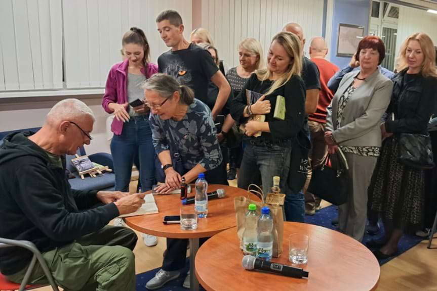 "Pisanie to jest samotność..." - mówił Andrzej Stasiuk na spotkaniu w Krośnie