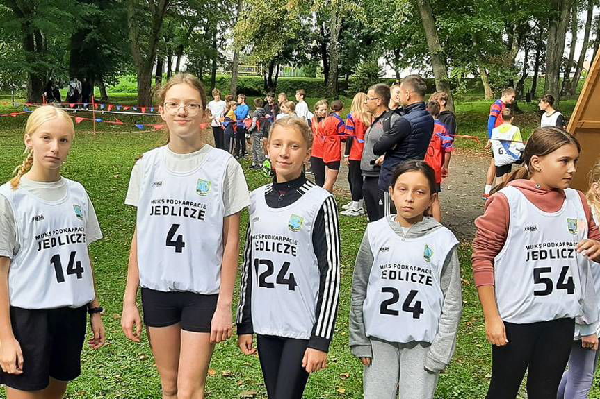Igrzyska w biegach przełajowych w Jedliczu