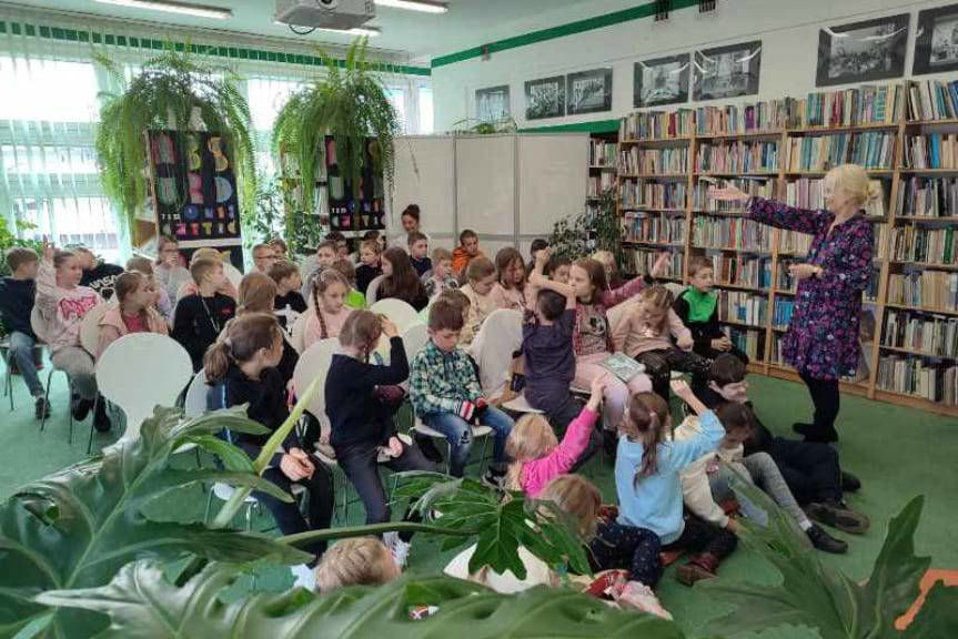 Biografie niezwykłe przez Beatę Ostrowicką opisane… – spotkania z pisarką w KBP