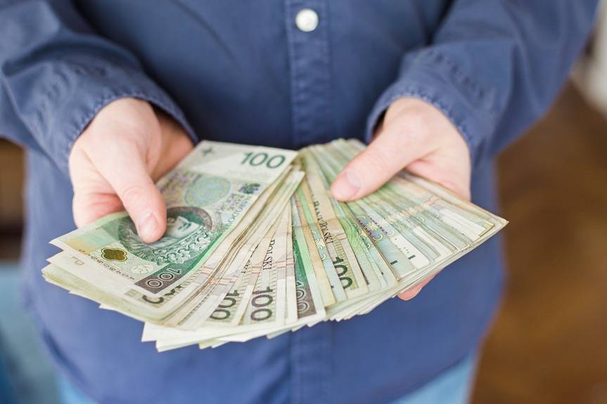 Wciąż można składać wnioski o 300+. Do kiedy termin?