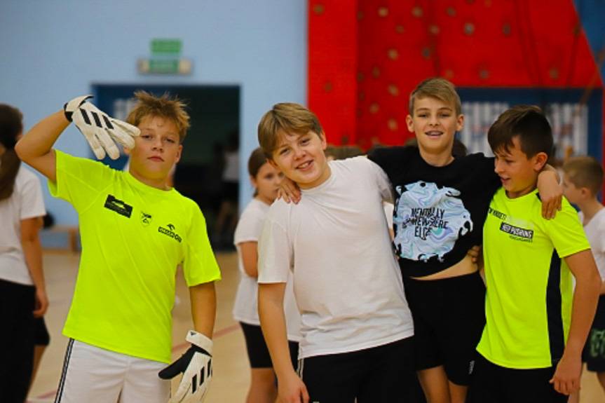 Lekcja WF pod okiem mistrzów