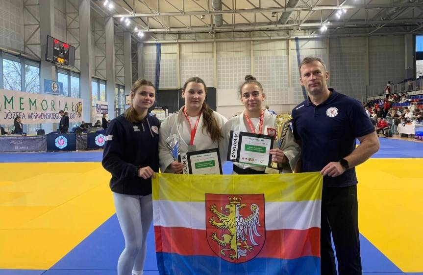 Oliwia Ziewalicz i Anna Bednarz medalistkami Pucharu Polski