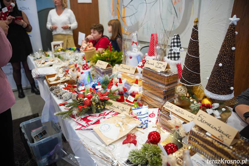 Kiermasz Świąteczny w Hotelu Nafta Krosno [ZDJĘCIA]