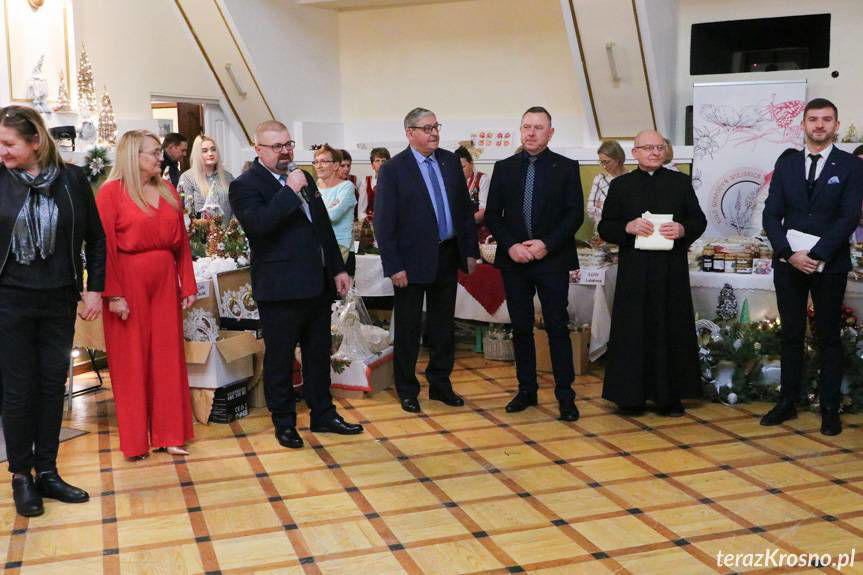 Kiermasz Bożonarodzeniowy w Iwoniczu-Zdroju