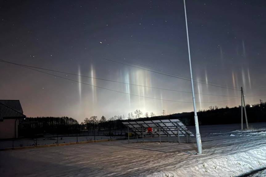 Słupy świetlne nad Krosnem