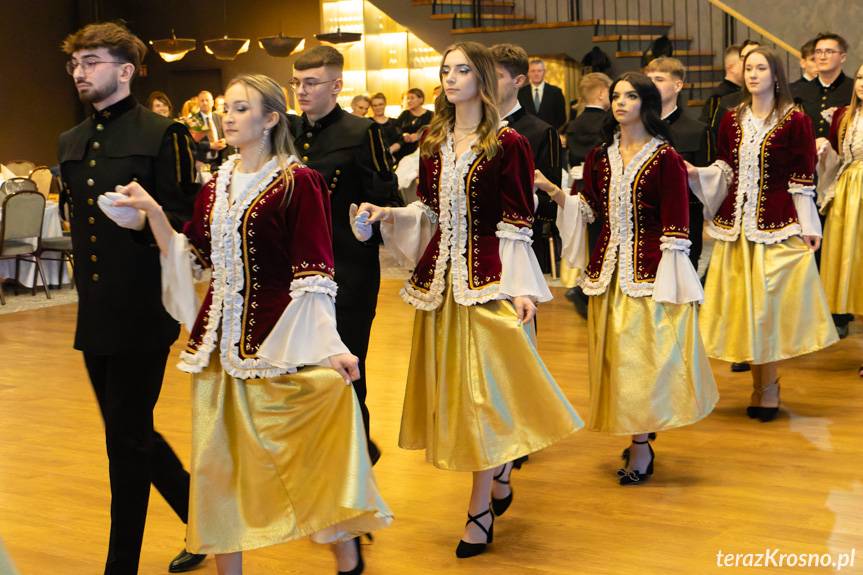 Studniówka 2024 krośnieńskiej Naftówki