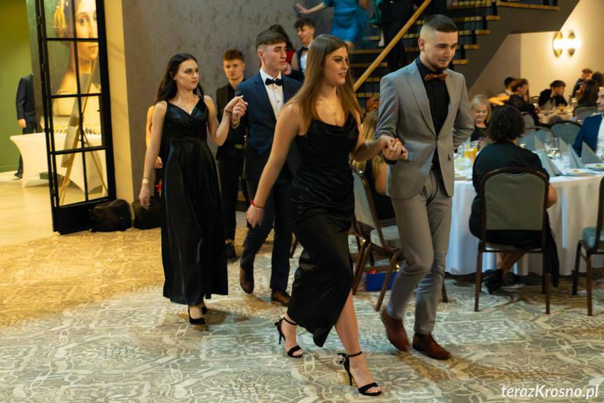 Studniówka 2024 krośnieńskiej Naftówki