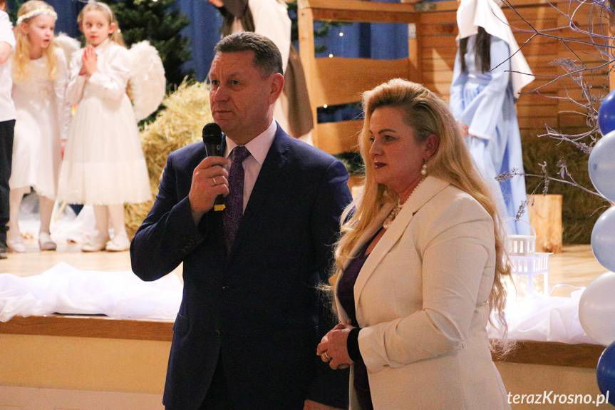 Nowe życie domu ludowego w Łężanach: Uroczyste otwarcie po remoncie