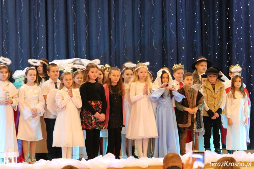 Nowe życie domu ludowego w Łężanach: Uroczyste otwarcie po remoncie