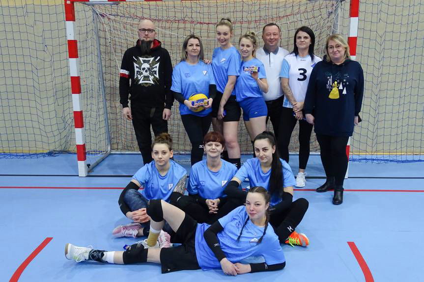 Turniej walentynkowy w piłce siatkowej w Świerzowej Polskiej