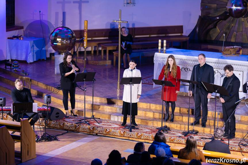 Byśmy byli jedno. Historia życia trzech kapłanów w Krośnie