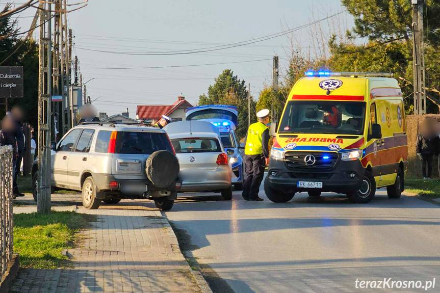 Zderzenie dwóch samochodów w Łężanach