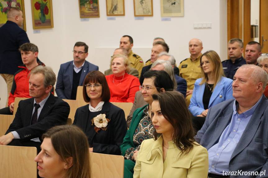 Wyjątkowa i trudna kadencja samorządu wojewódzkiego. Konferencja w Krośnie