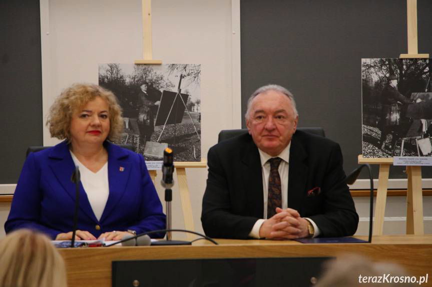 Wyjątkowa i trudna kadencja samorządu wojewódzkiego. Konferencja w Krośnie