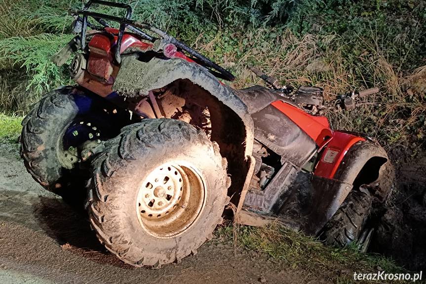 Posada Górna. Dwóch pijanych na quadzie