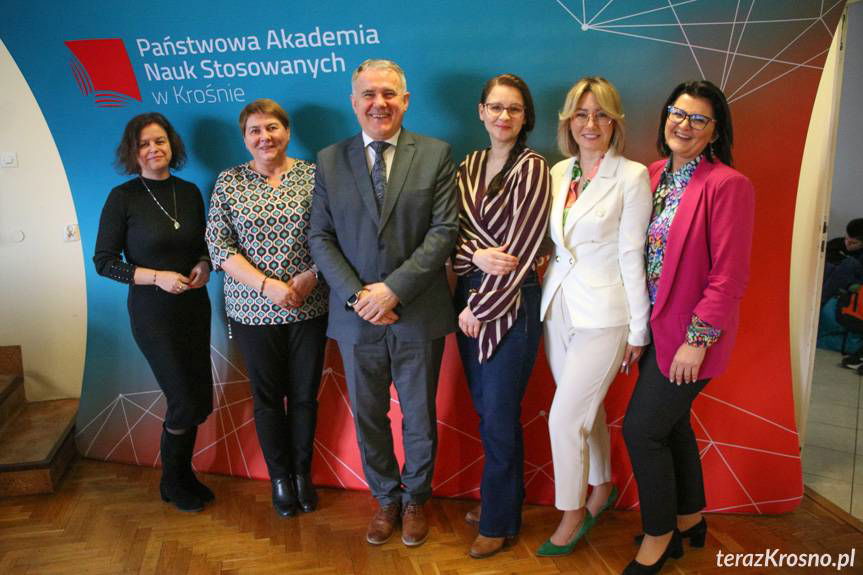 Targi Pracy w PANS w Krośnie