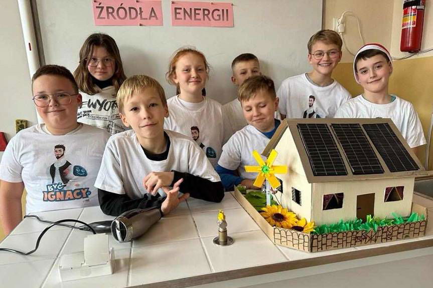 Uczniowie z SP Rogi kolejny raz rywalizują w programie "Być jak Ignacy"