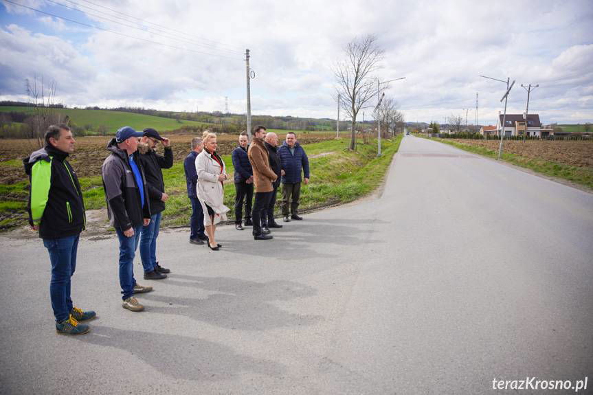 Długo oczekiwana przebudowa drogi Rogi - Iwonicz wreszcie rusza