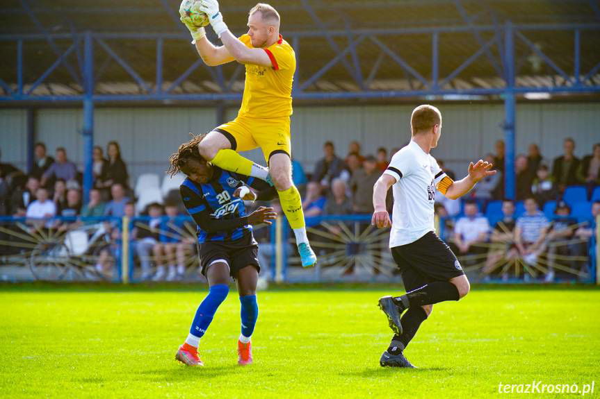 Nafta pokonała Zamczysko