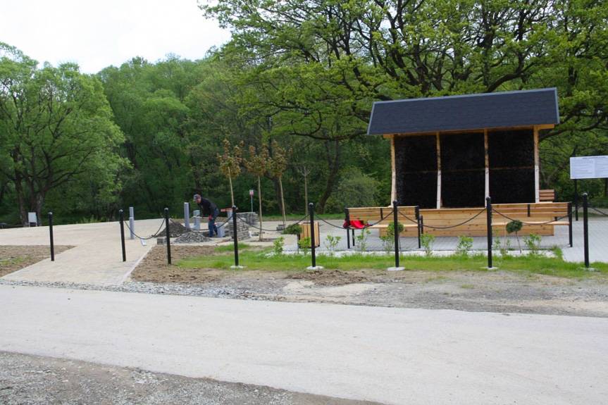 Powstaje miejsce do odpoczynku nad Jasiołką