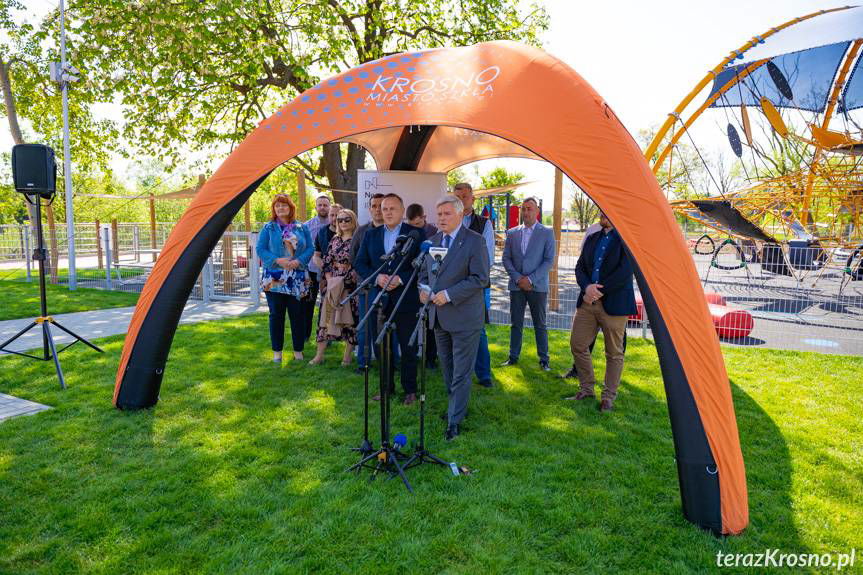 Kolorowe alejki spacerowo-rowerowe oficjalnie otwarte