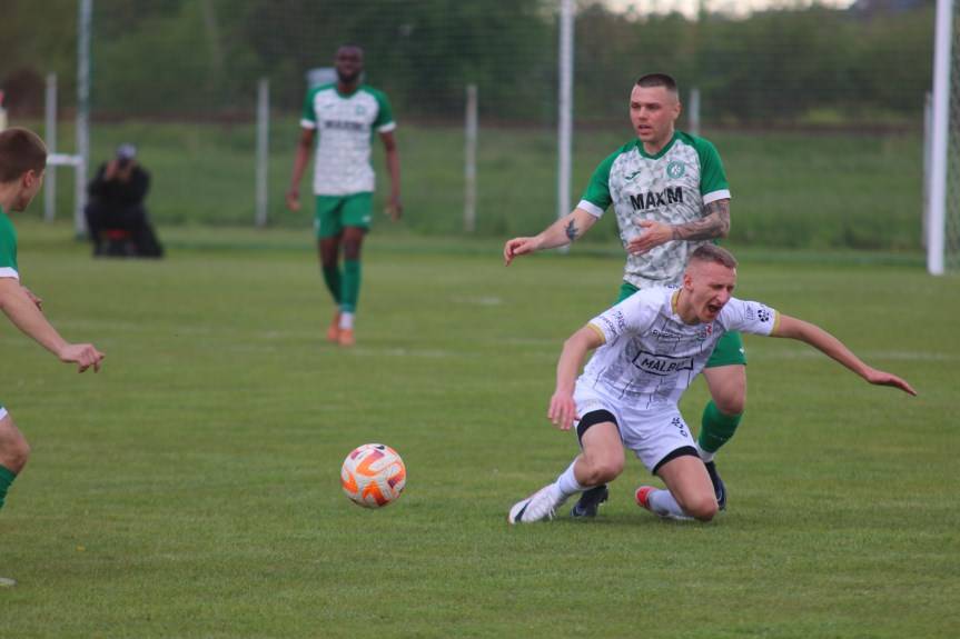 1 maja na boiskach piłkarskich