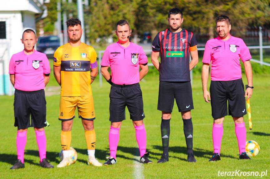 Iwonka Iwonicz pokonała wicelidera z Posady Górnej