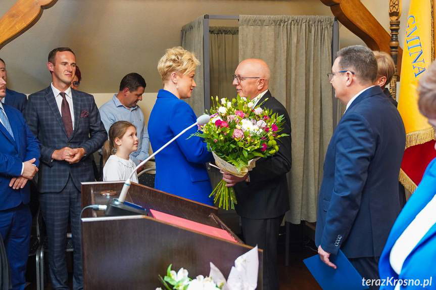 Pierwsza sesja rady gminy Miejsce Piastowe. Przybyło mnóstwo gości