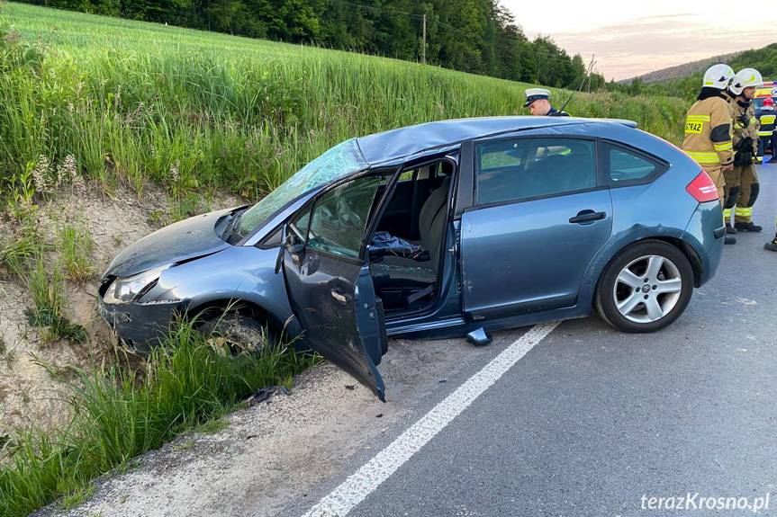 Dachowanie citroena w Krasnej