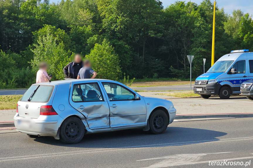 Zderzenie volkswagenów na Lotników