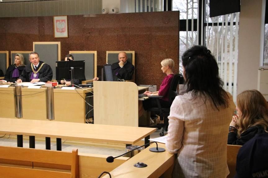 Kobieta oskarżona o zabójstwo w Krośnie. Co mówili świadkowie w sądzie?