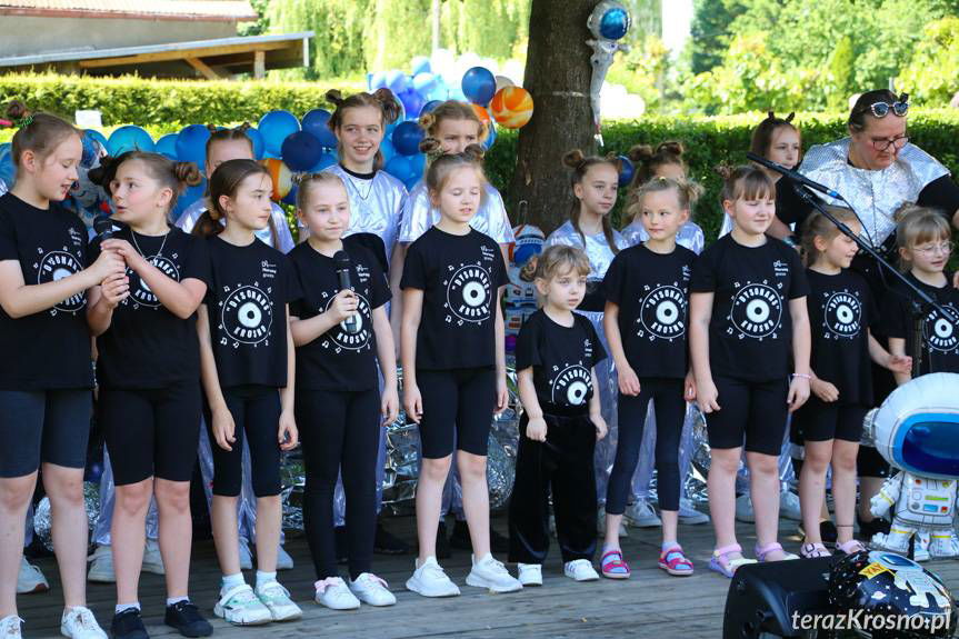 Defibrylator AED i kosmiczny piknik w SP nr 4