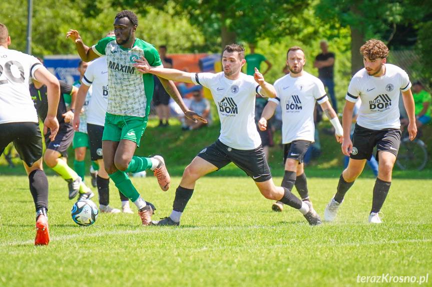 Boże Ciało na piłkarskich boiskach