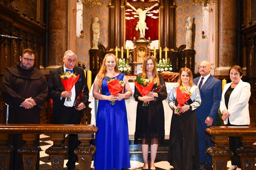 Przegląd Chórów Kościelnych i Cerkiewnych  w Sanktuarium św. Jana z Dukli