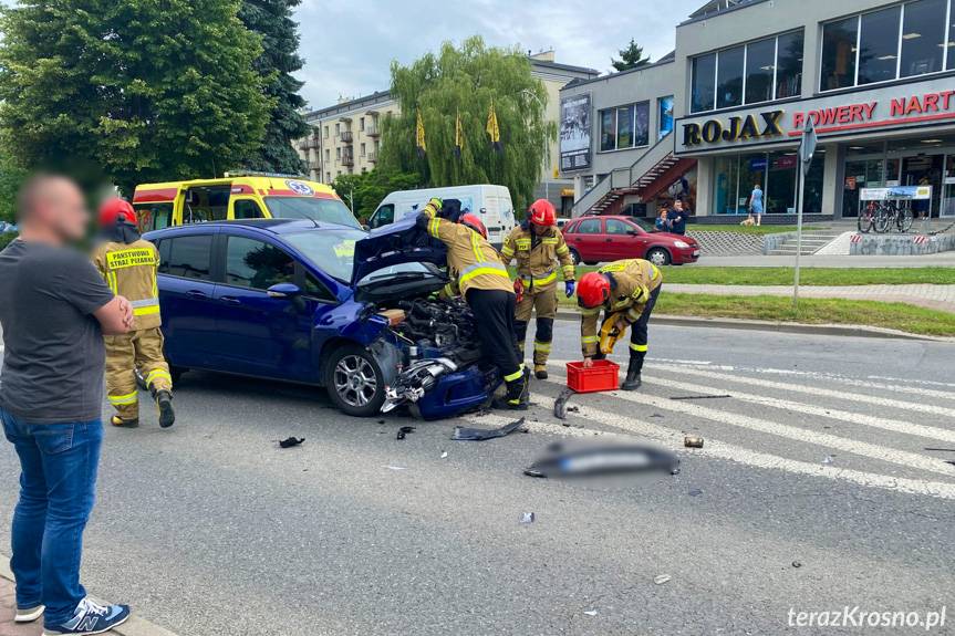 Zderzenie trzech samochodów na Krakowskiej