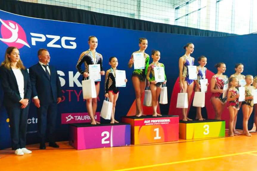 Sportowy sukces zawodniczek KS Sabonia Ustrobna