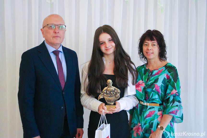 SP w Zalesiu z pucharem wójta, Milena Uliasz z Medalem Markiewiczowskim