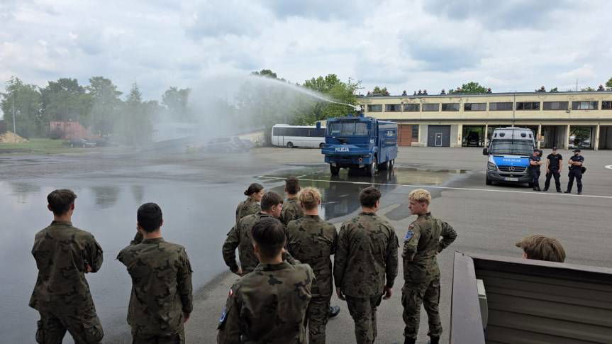 Mundurówki z Miejsca Piastowego na szkoleniu u rzeszowskich policjantów