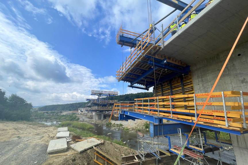 Co słychać na budowie dwóch odcinków S19 między węzłami Krosno i Dukla?