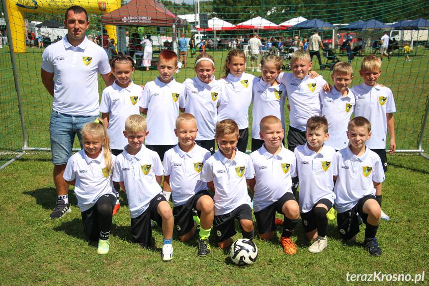 Przełomek Besko bezkonkurencyjny w turnieju Piastovia Cup