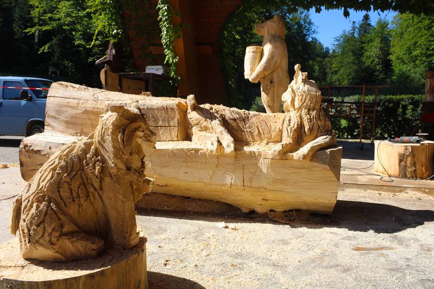 IV Plener Rzeźbiarski w Iwoniczu-Zdroju dobiega końca