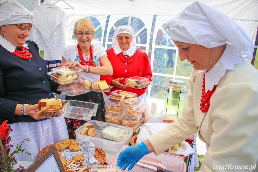 Pożegnanie Wakacji w Rudawce Rymanowskiej. Święto hodowców bydła simentalskiego i koni huculskich [ZDJĘCIA]