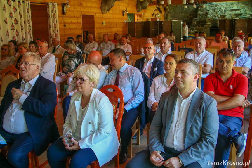 Pożegnanie Wakacji w Rudawce Rymanowskiej. Święto hodowców bydła simentalskiego i koni huculskich [ZDJĘCIA]