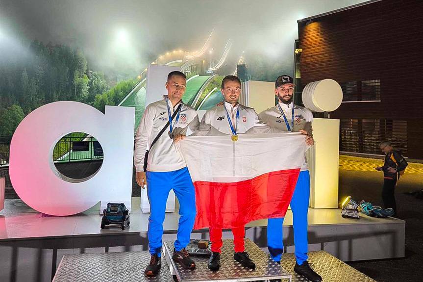 Podwójne złoto dla Tomasza Wojtowicza