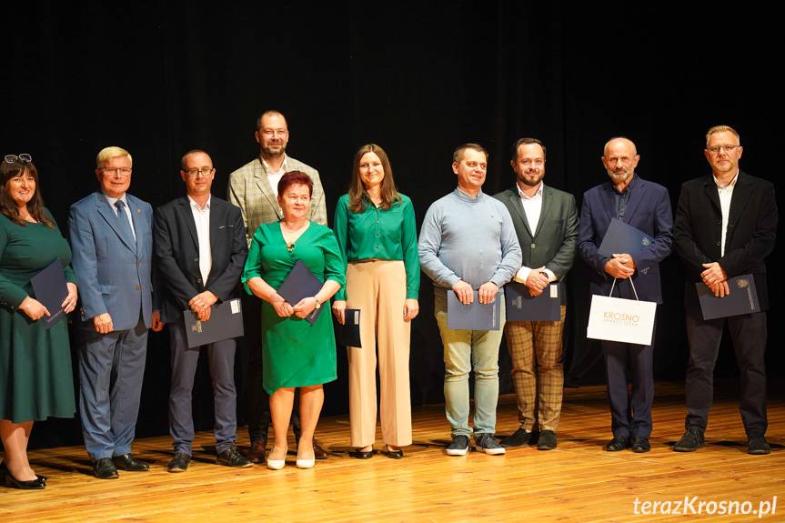 Nowi radni gotowi do działania na rzecz mieszkańców [ZDJĘCIA]